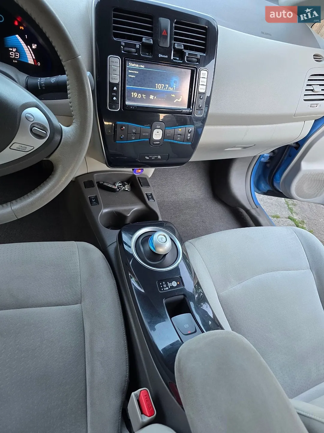 2012 Nissan Leaf - мініатюра 16