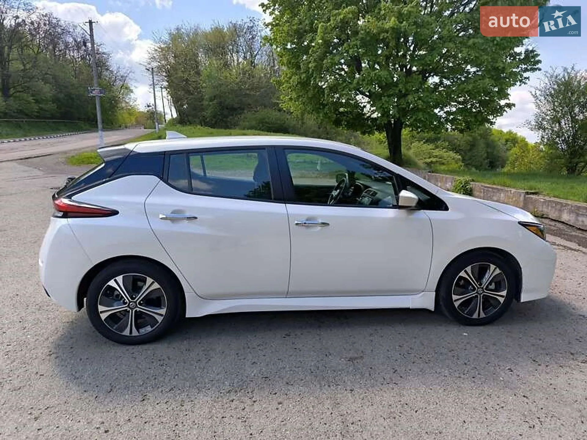 2021 Nissan Leaf - мініатюра 9