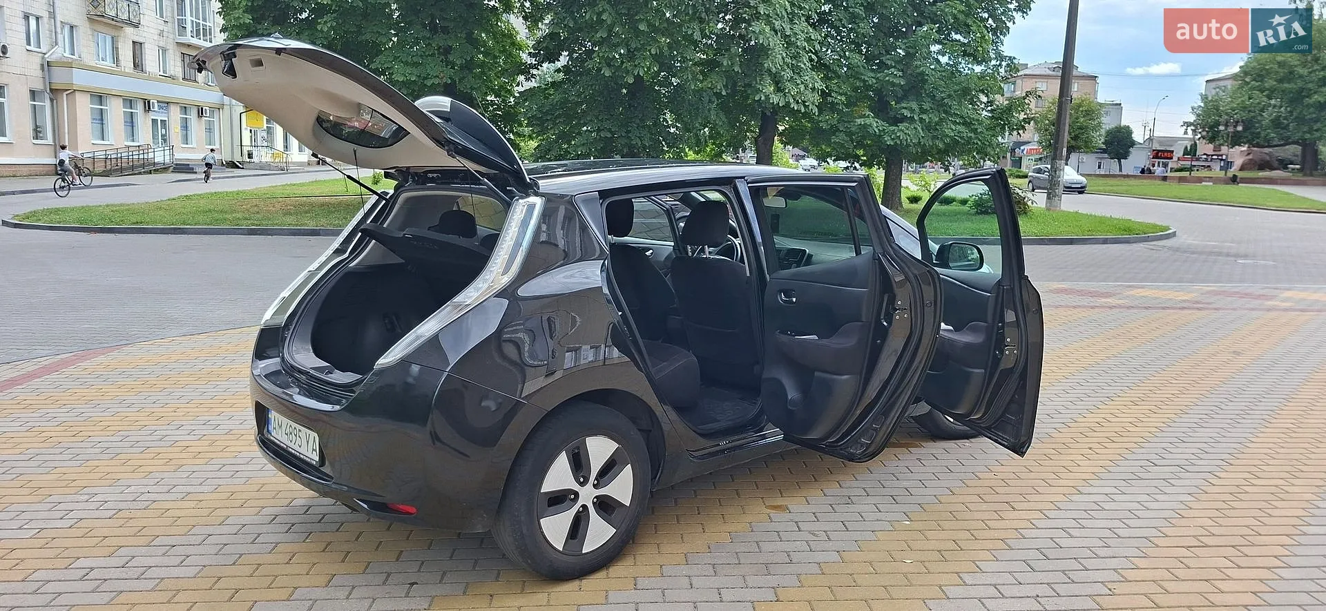 2016 Nissan Leaf - мініатюра 51