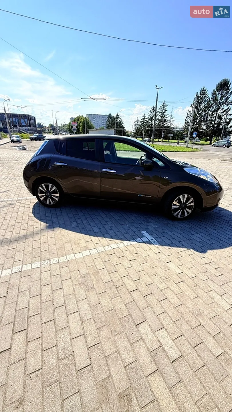 2017 Nissan Leaf - мініатюра 4