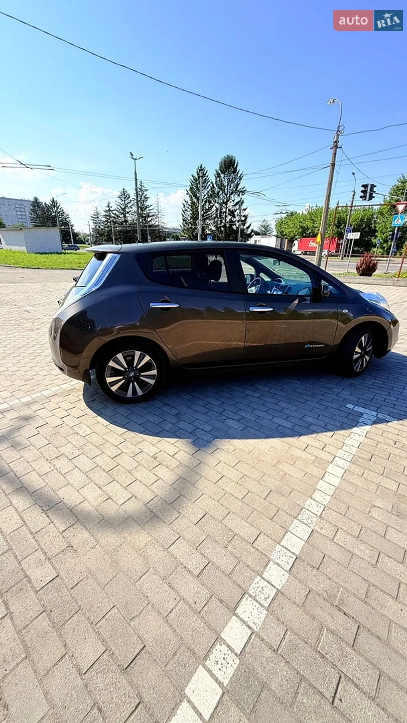 2017 Nissan Leaf - мініатюра 5