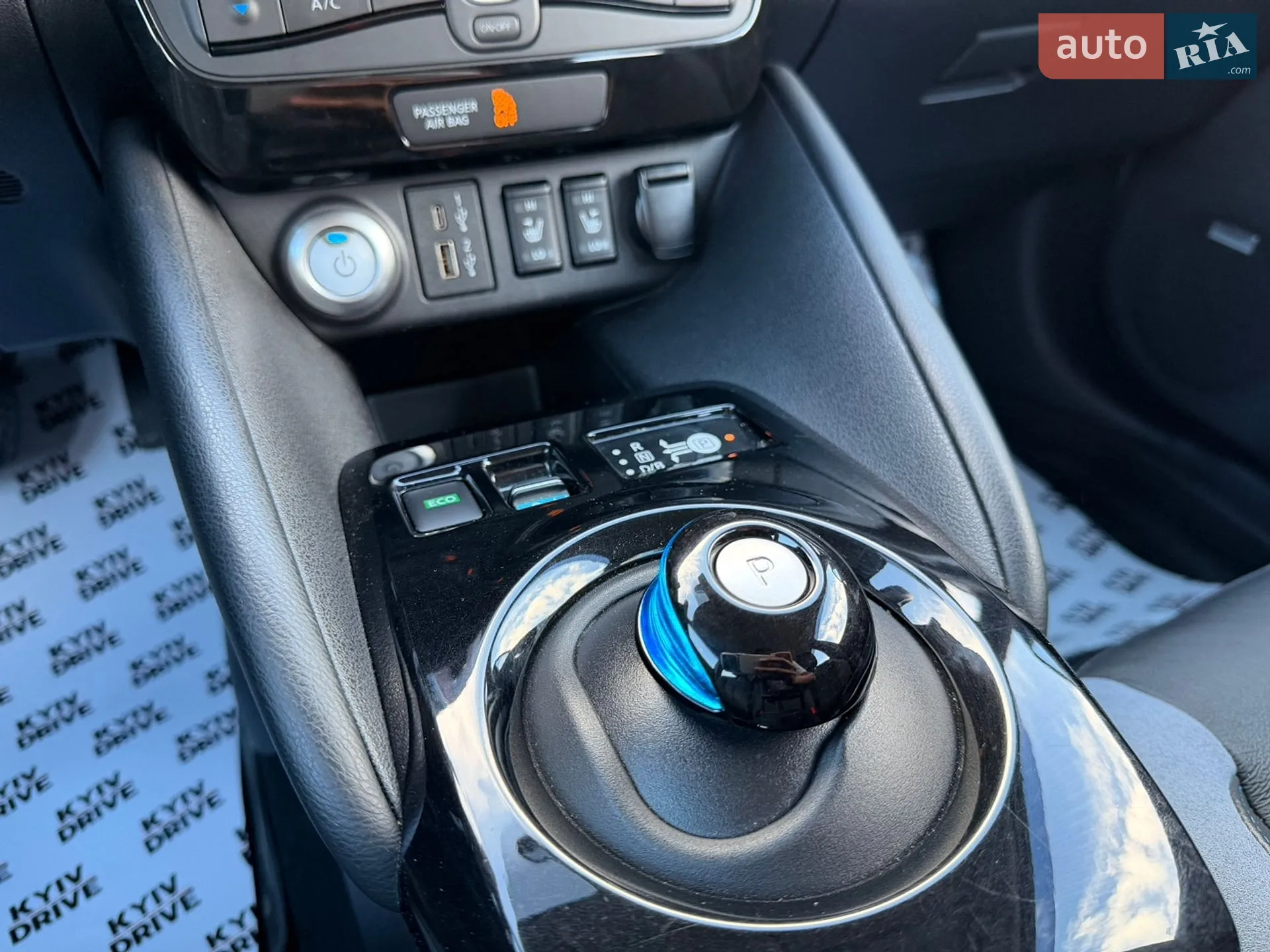 2020 Nissan Leaf - мініатюра 47