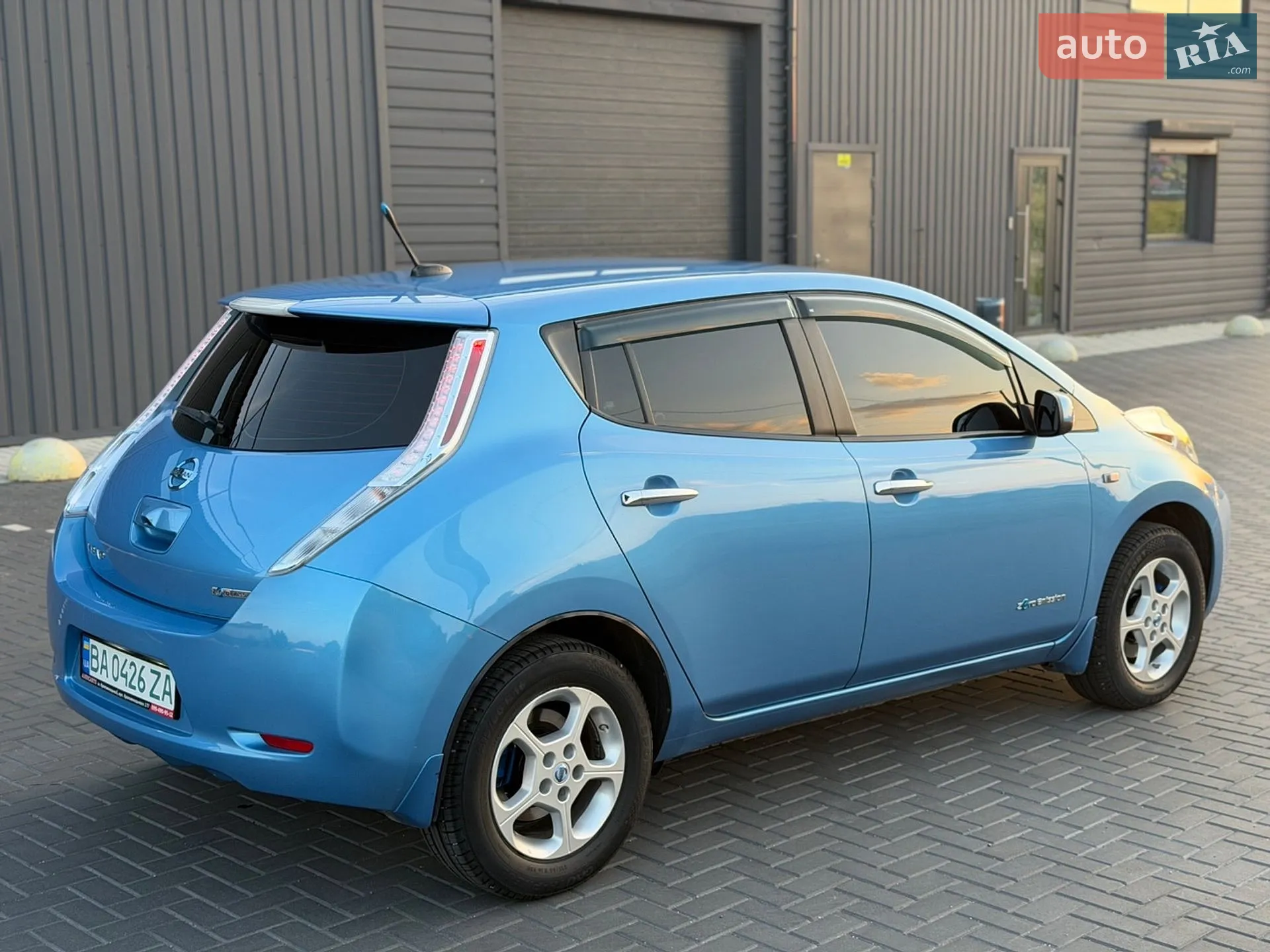 2014 Nissan Leaf - мініатюра 10