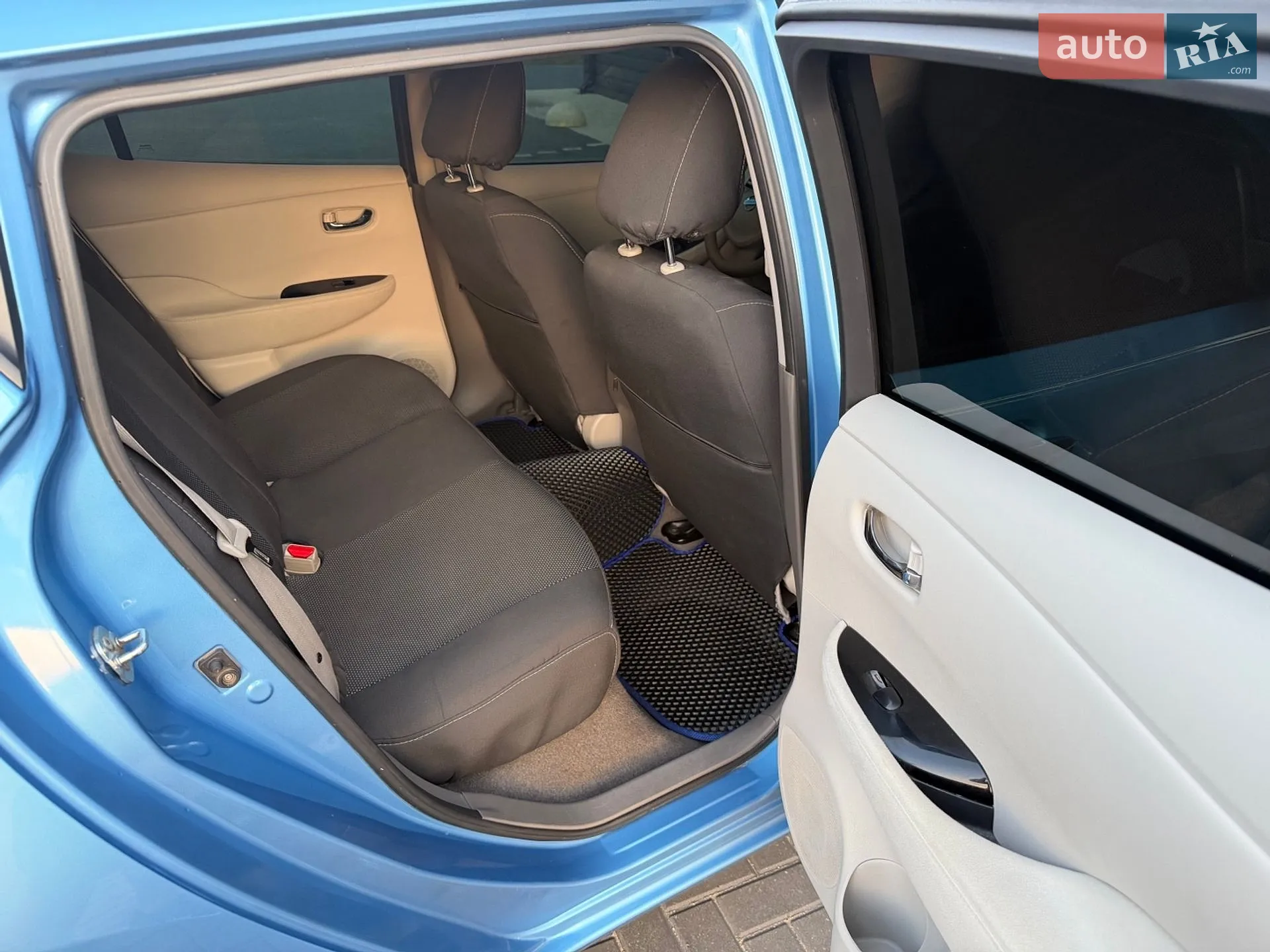 2014 Nissan Leaf - мініатюра 15