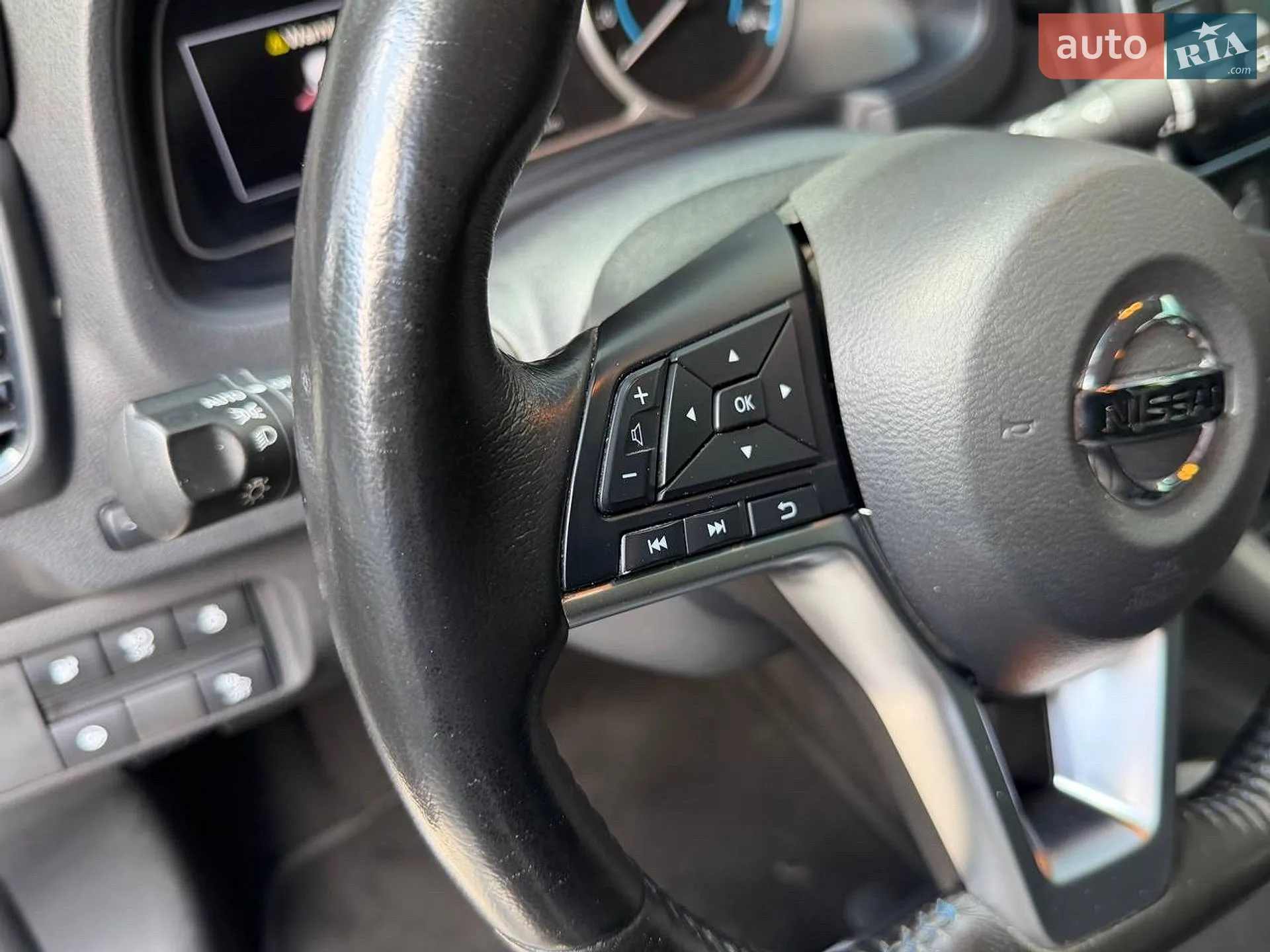 2019 Nissan Leaf - мініатюра 12