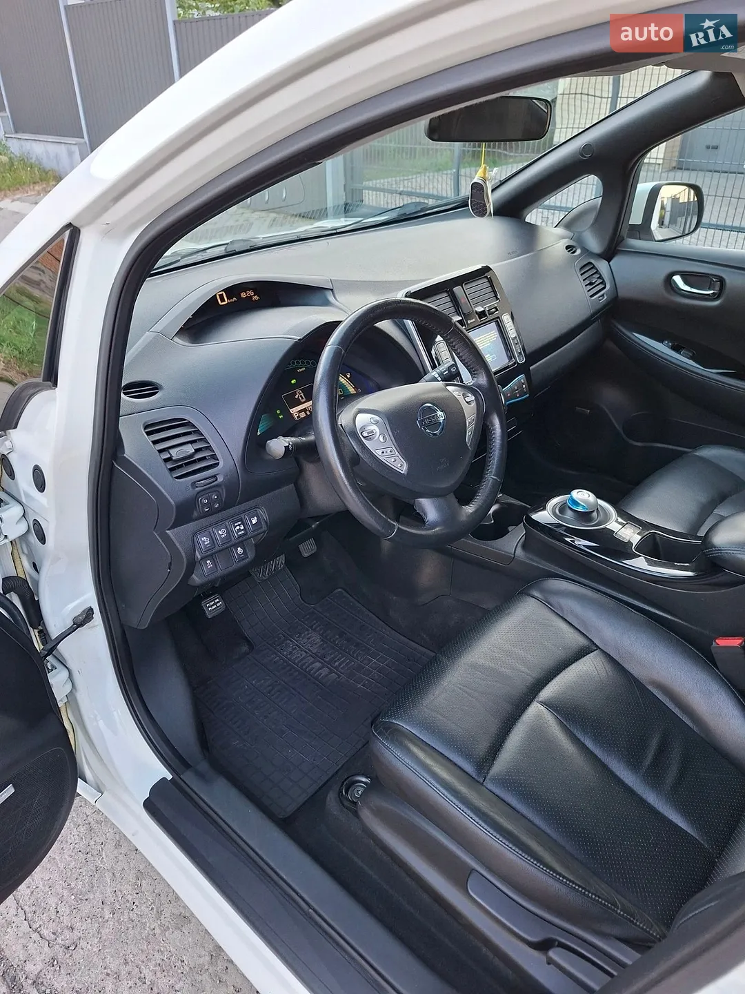 2014 Nissan Leaf - мініатюра 26
