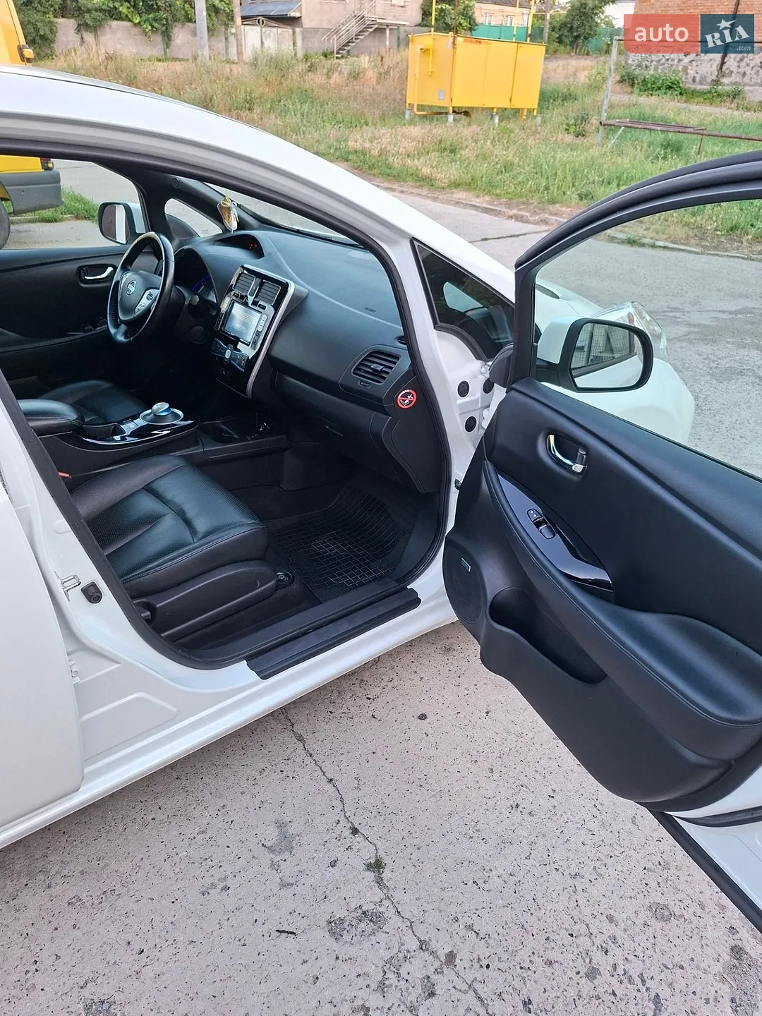 2014 Nissan Leaf - мініатюра 40