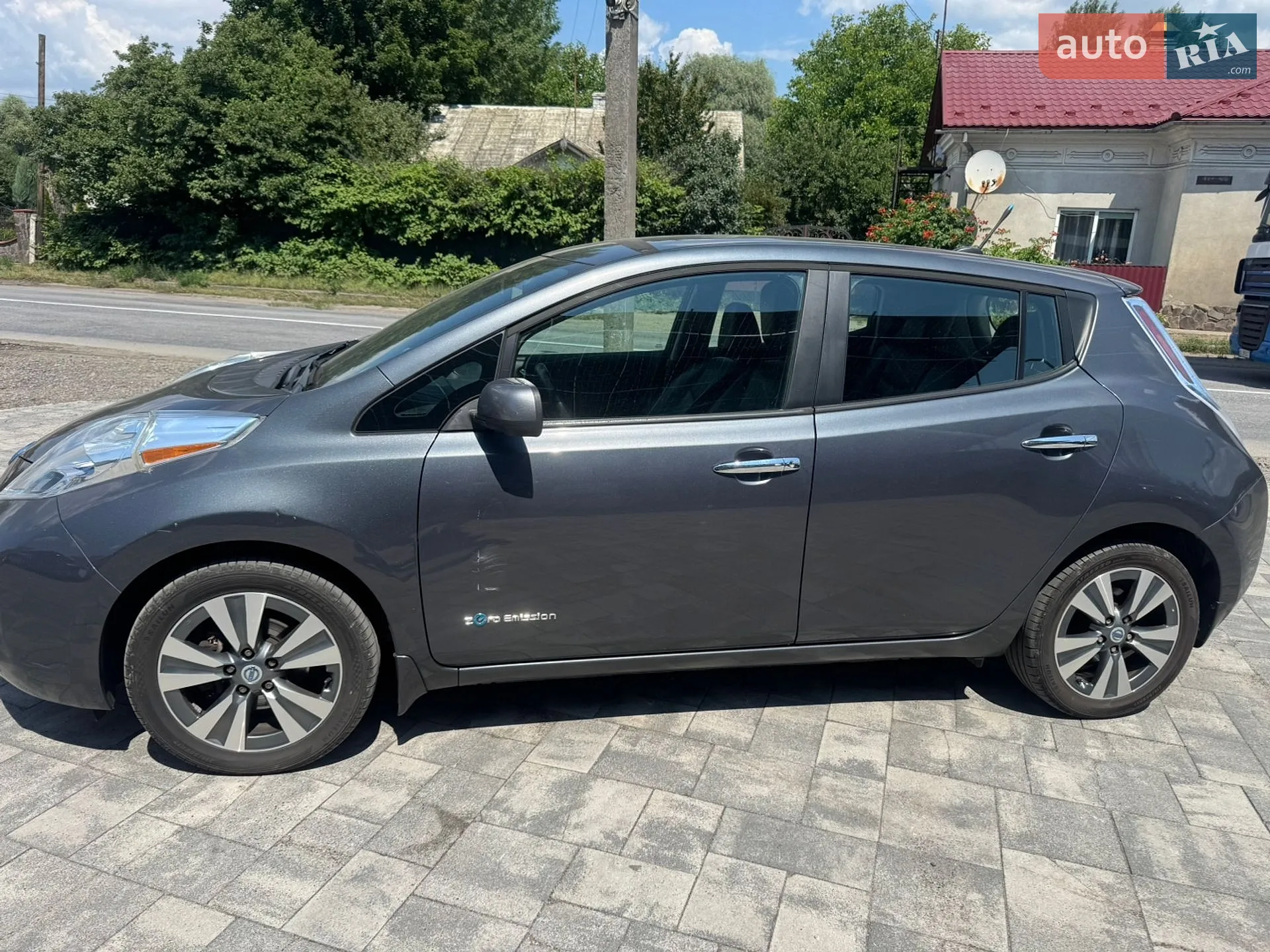 2013 Nissan Leaf - мініатюра 2
