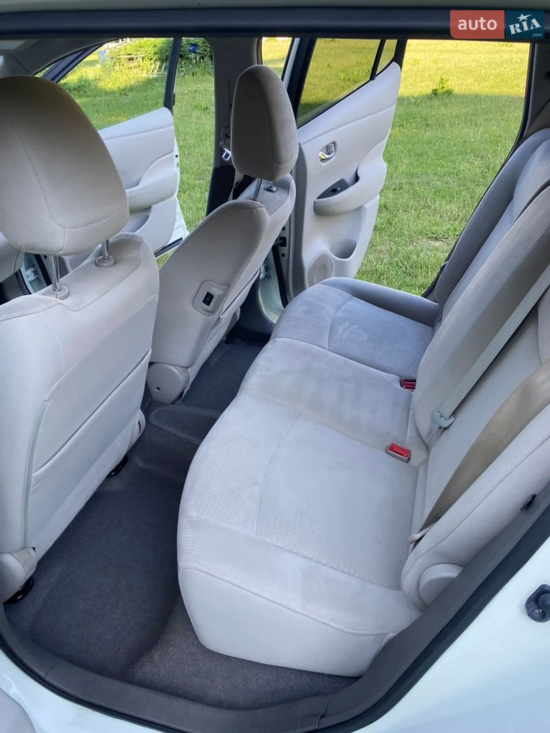 2012 Nissan Leaf - мініатюра 18