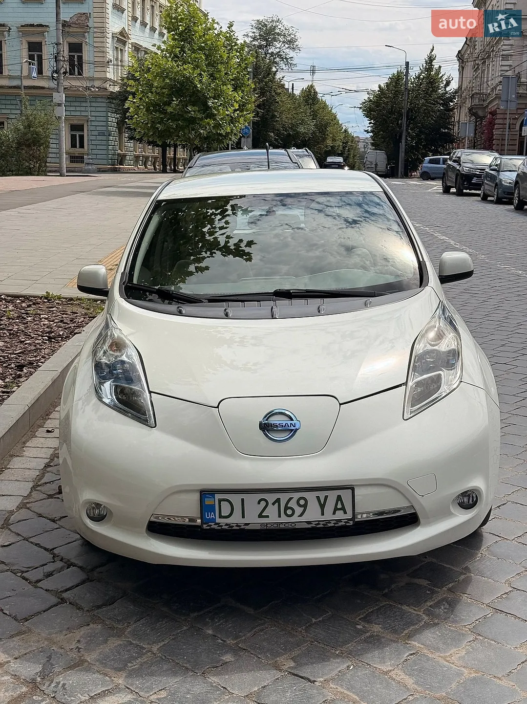 2011 Nissan Leaf - мініатюра 4