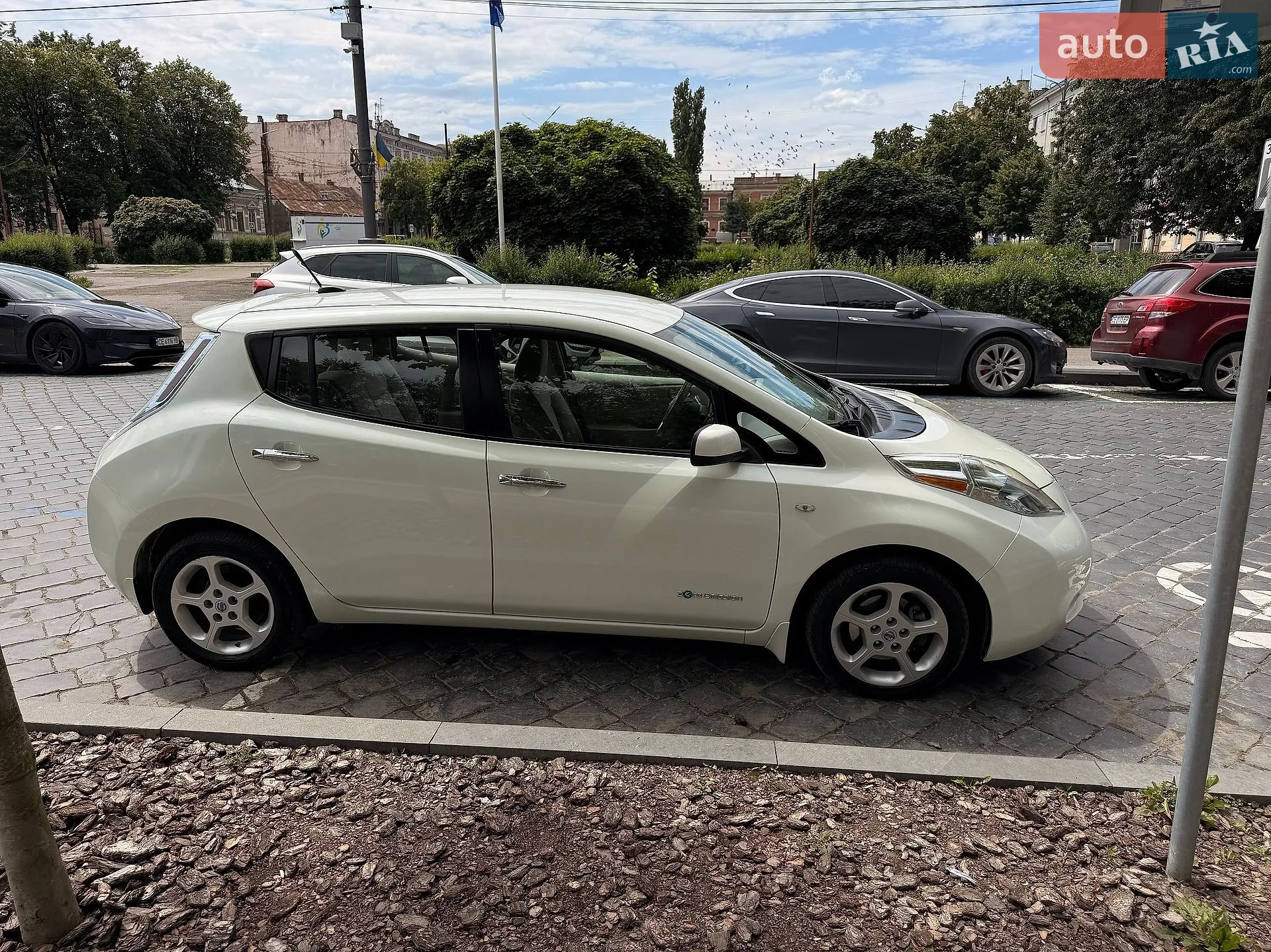 2011 Nissan Leaf - мініатюра 12