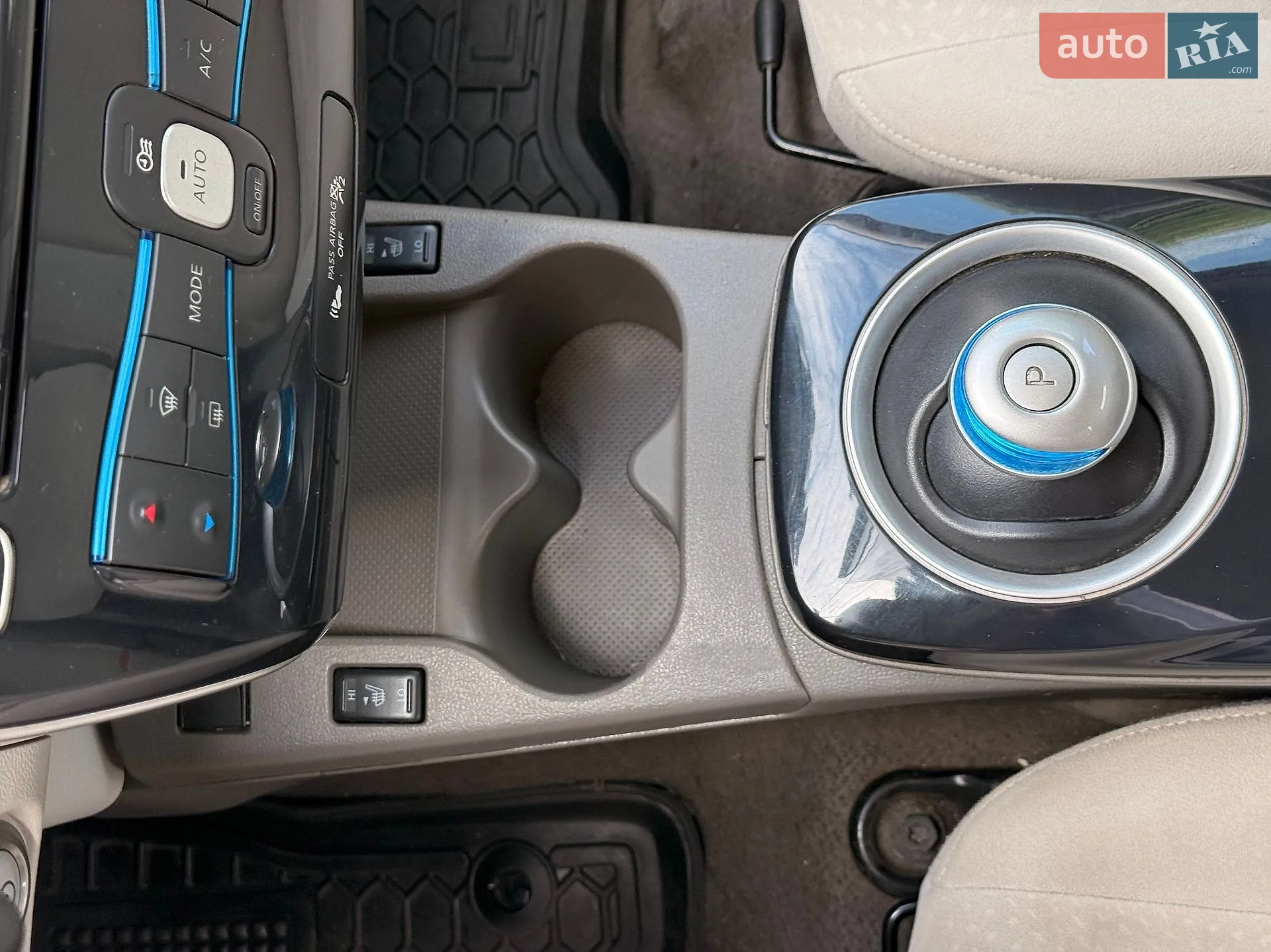 2011 Nissan Leaf - мініатюра 26