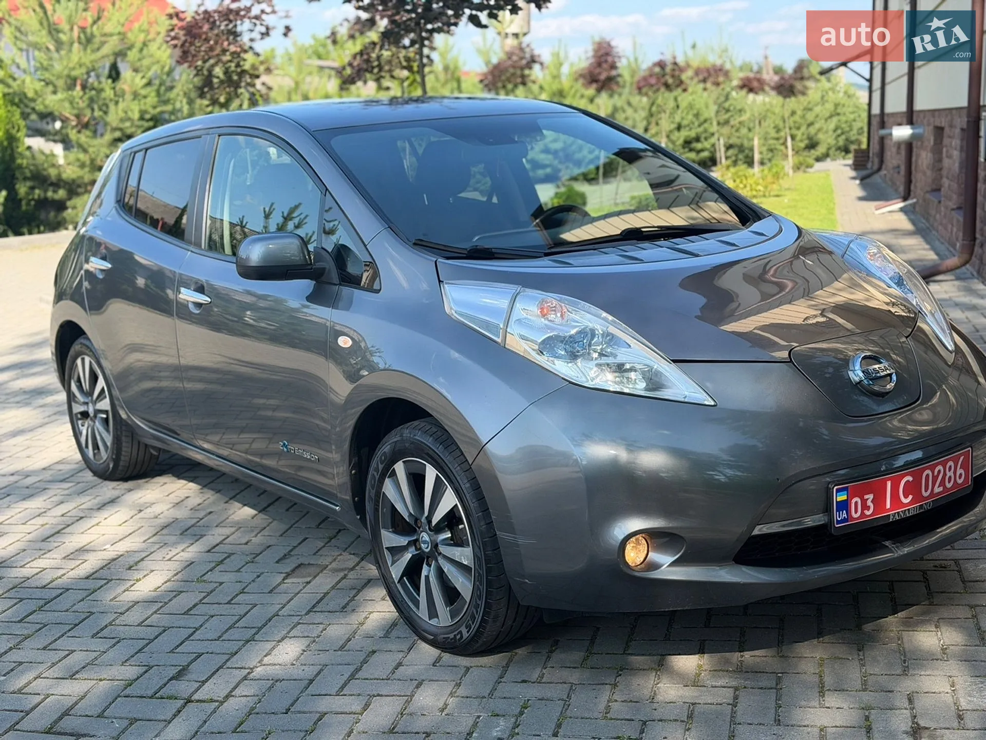 2014 Nissan Leaf - мініатюра 10