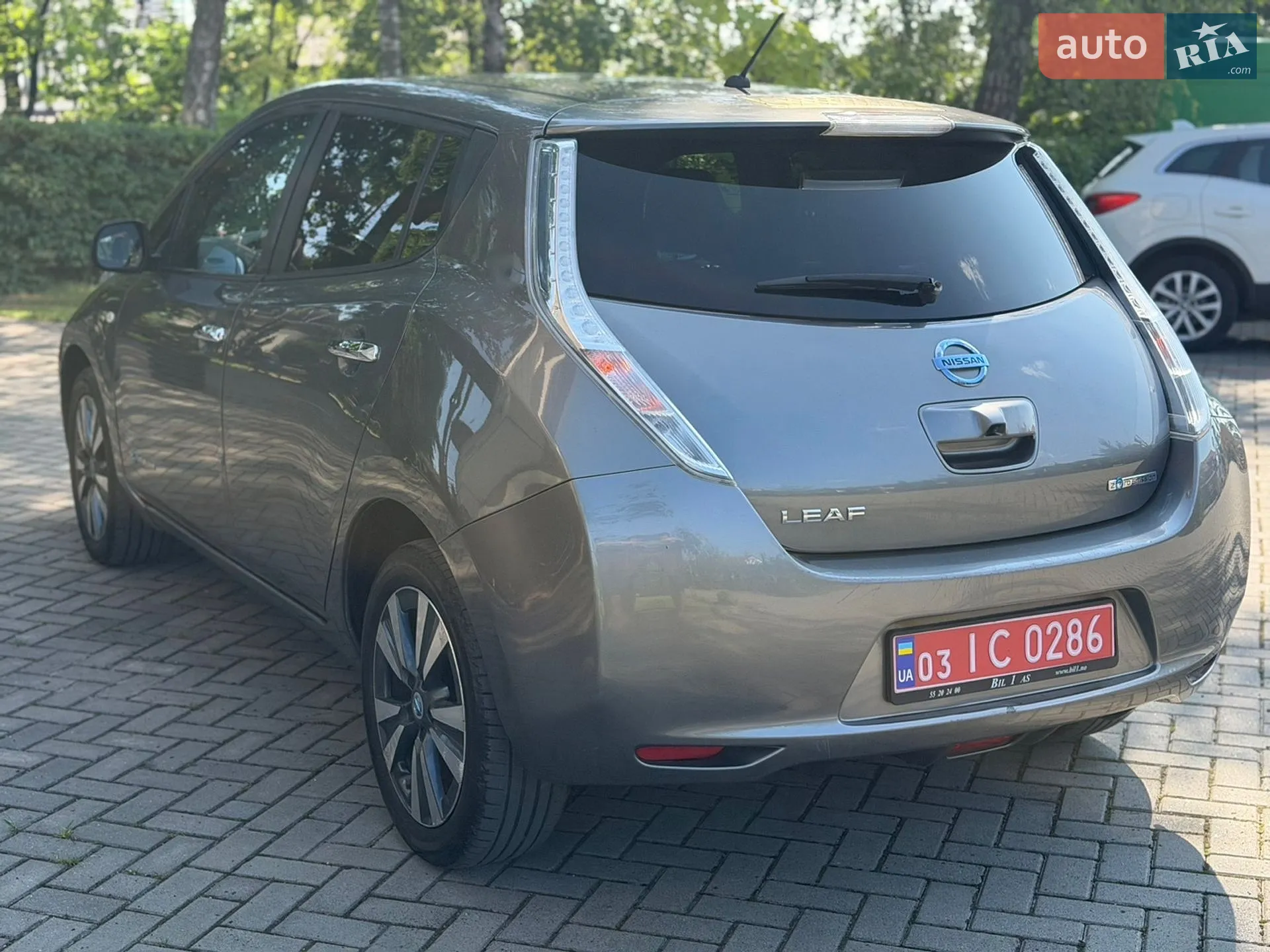 2014 Nissan Leaf - мініатюра 13