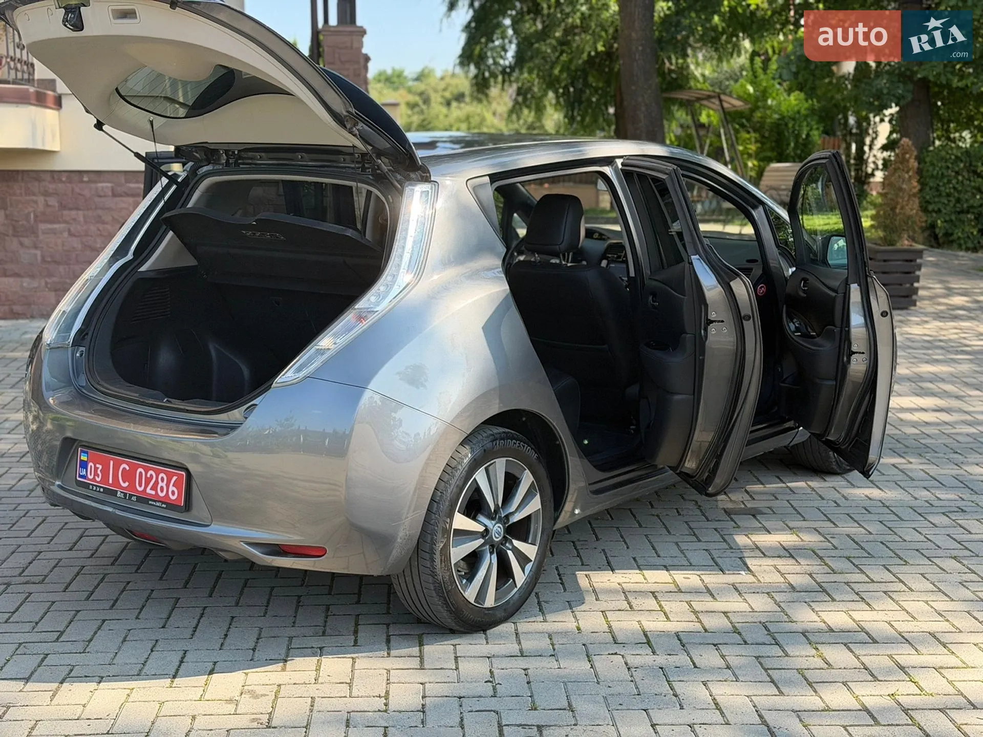 2014 Nissan Leaf - мініатюра 16