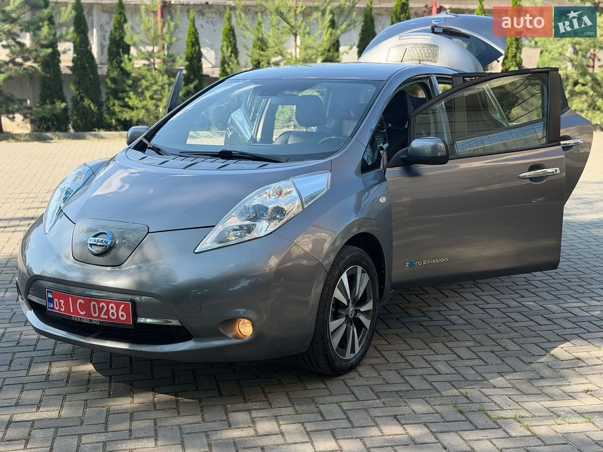 2014 Nissan Leaf - мініатюра 18