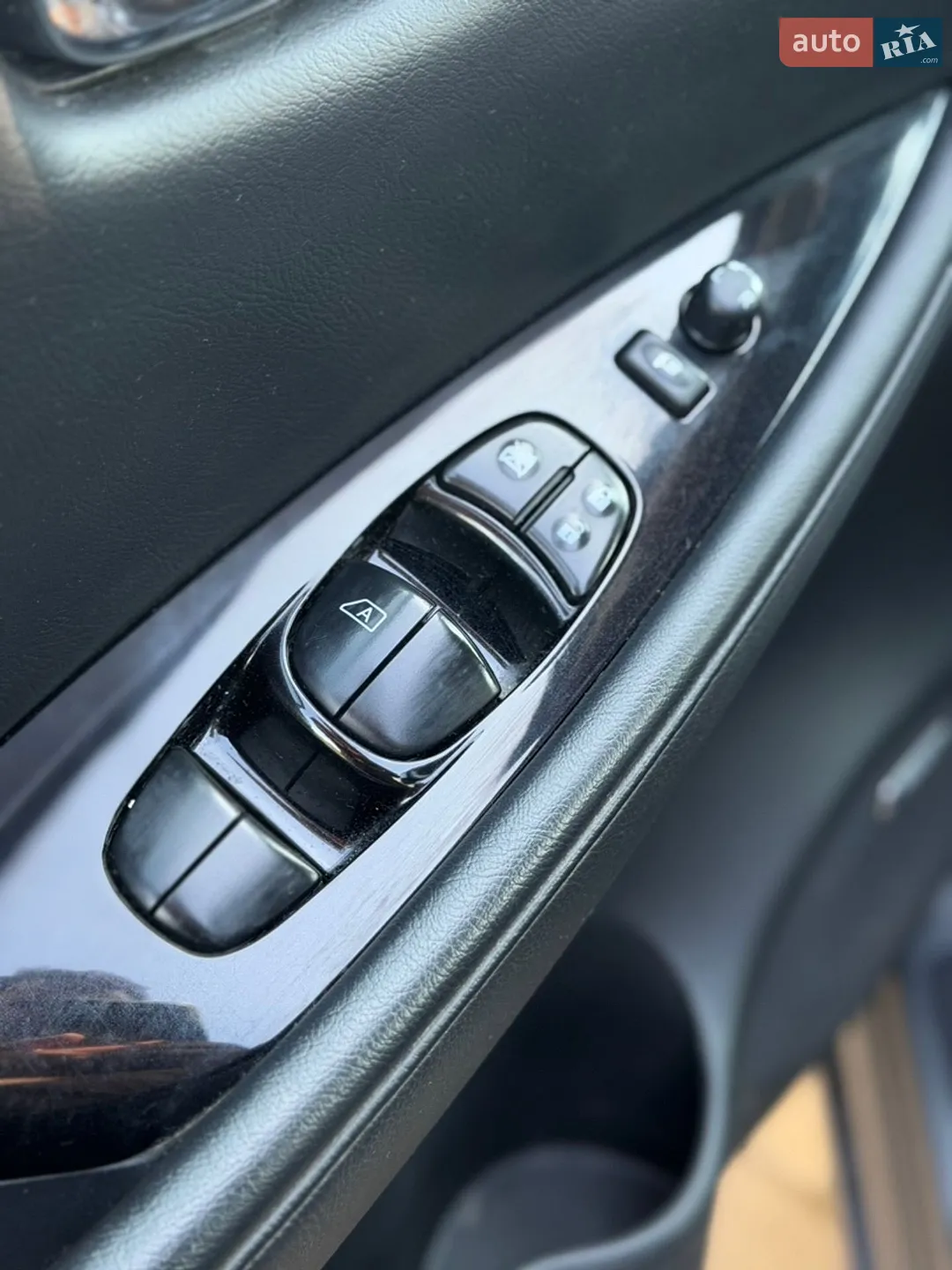 2014 Nissan Leaf - мініатюра 32