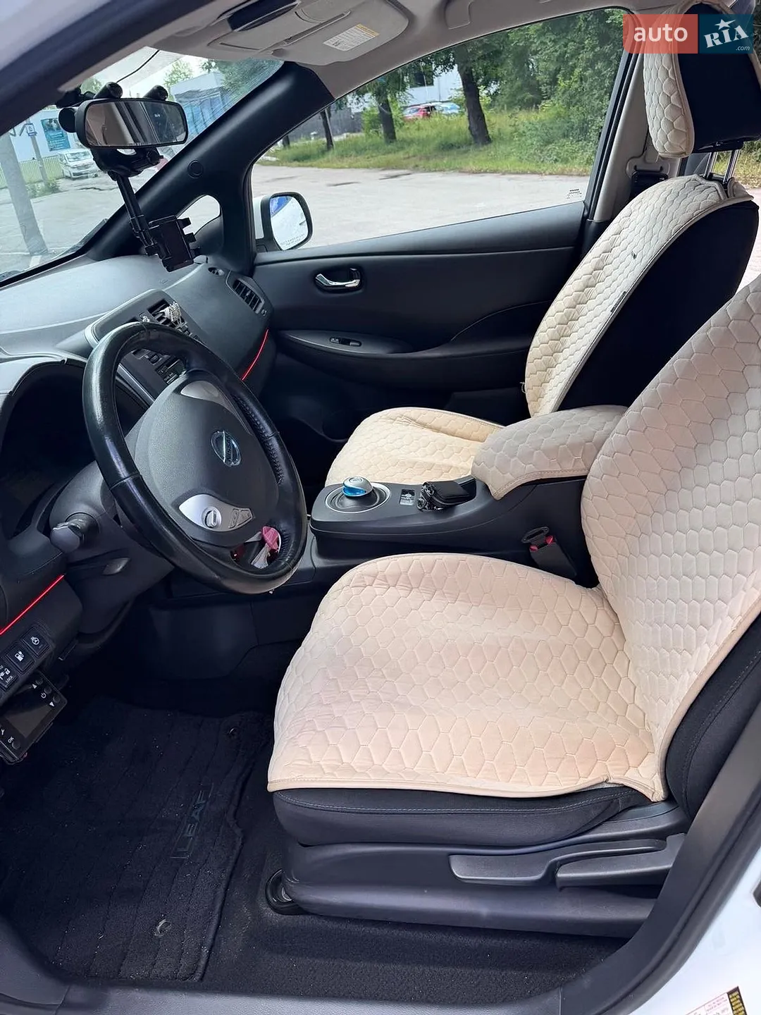 2013 Nissan Leaf - мініатюра 12