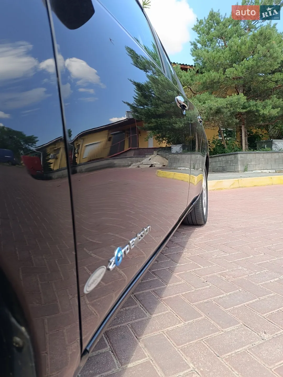 2017 Nissan Leaf - мініатюра 17