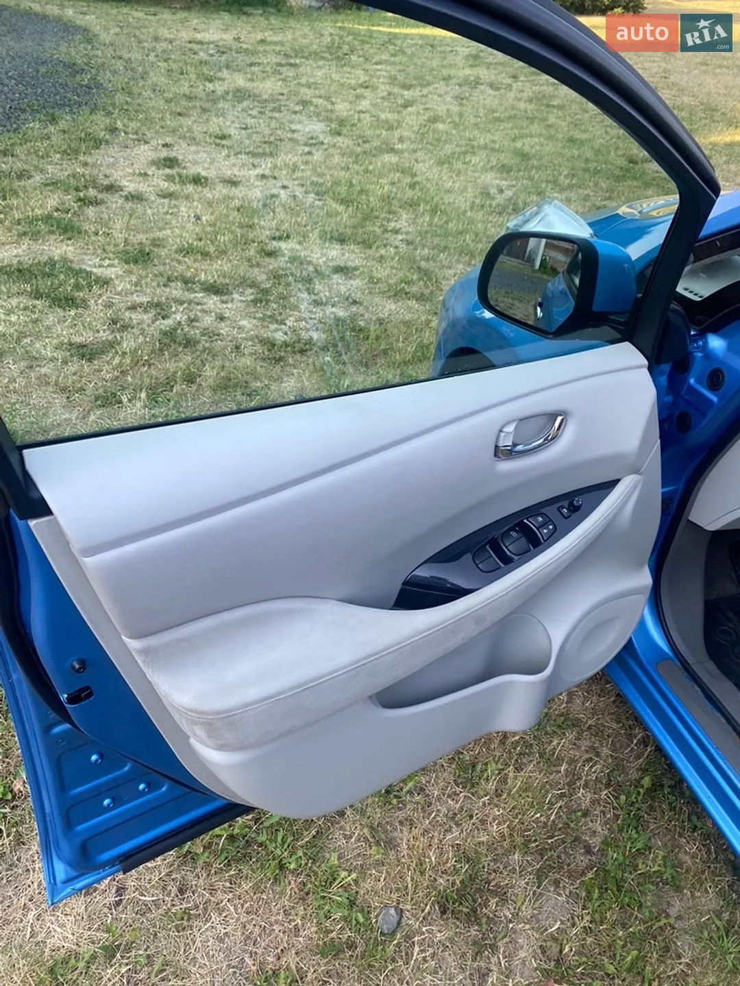 2012 Nissan Leaf - мініатюра 17