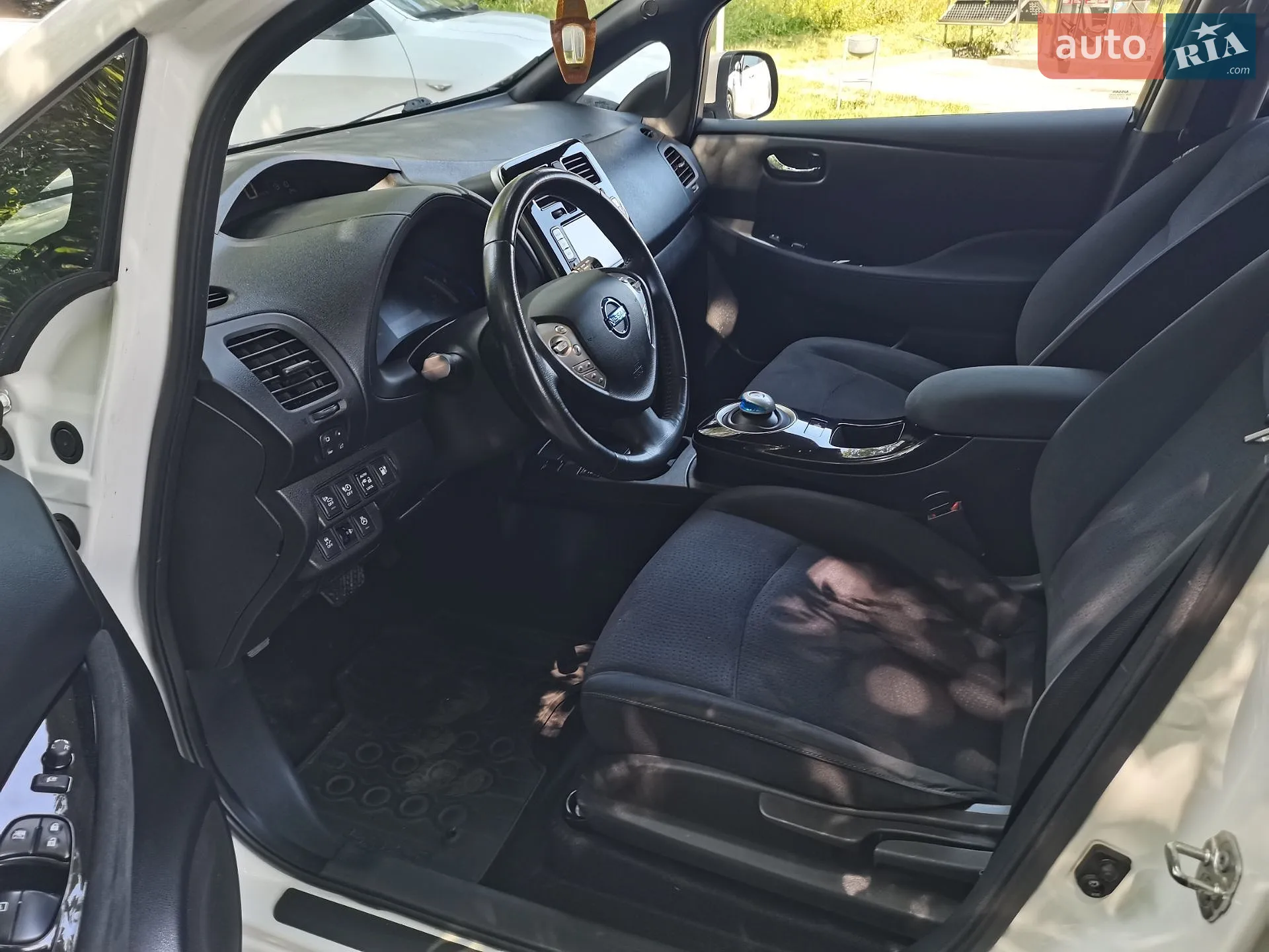 2017 Nissan Leaf - мініатюра 18