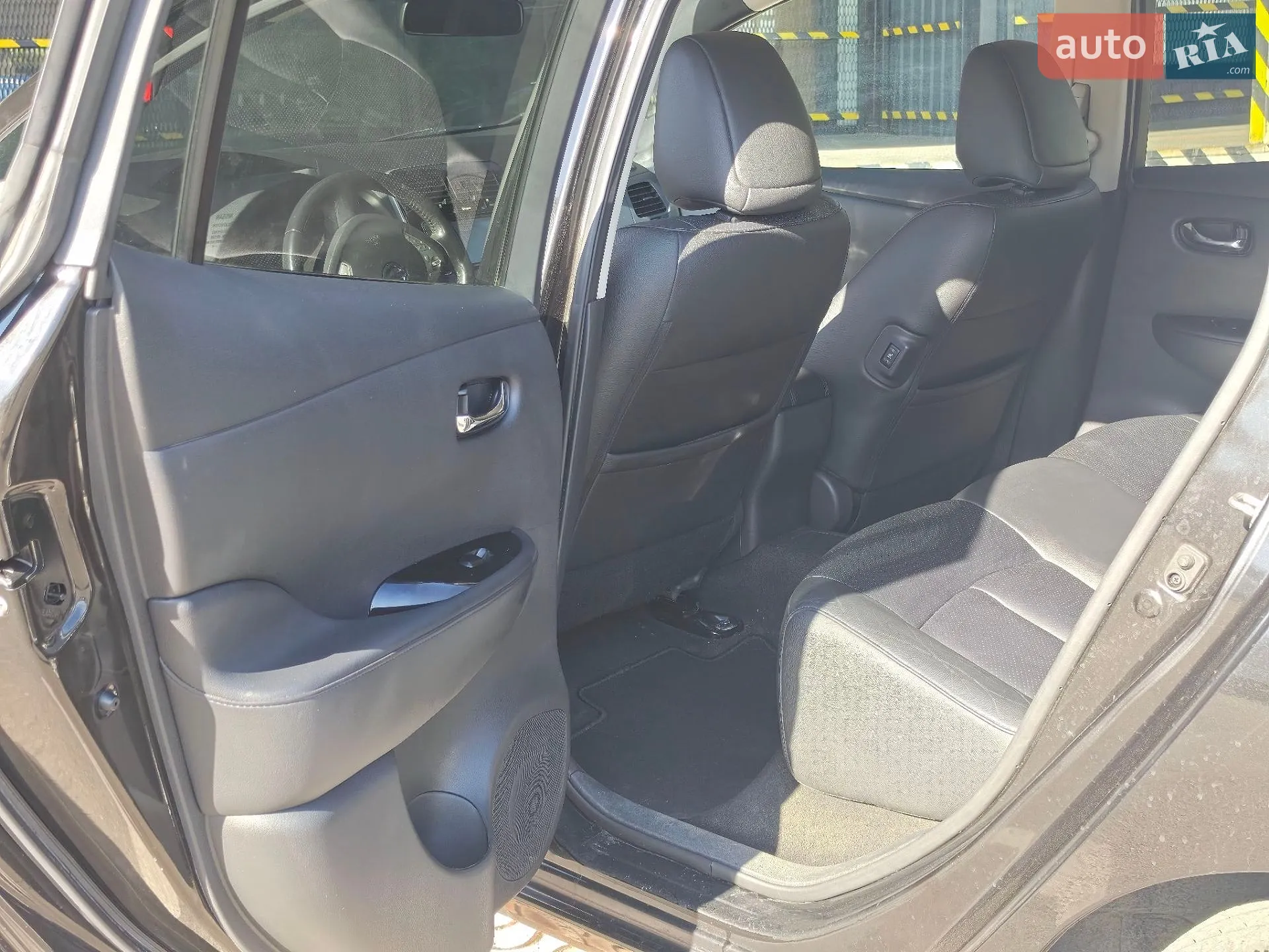 2013 Nissan Leaf - мініатюра 40