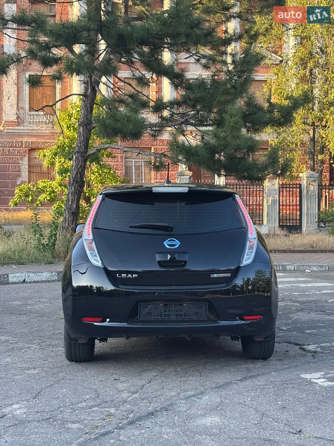 2016 Nissan Leaf - мініатюра 5
