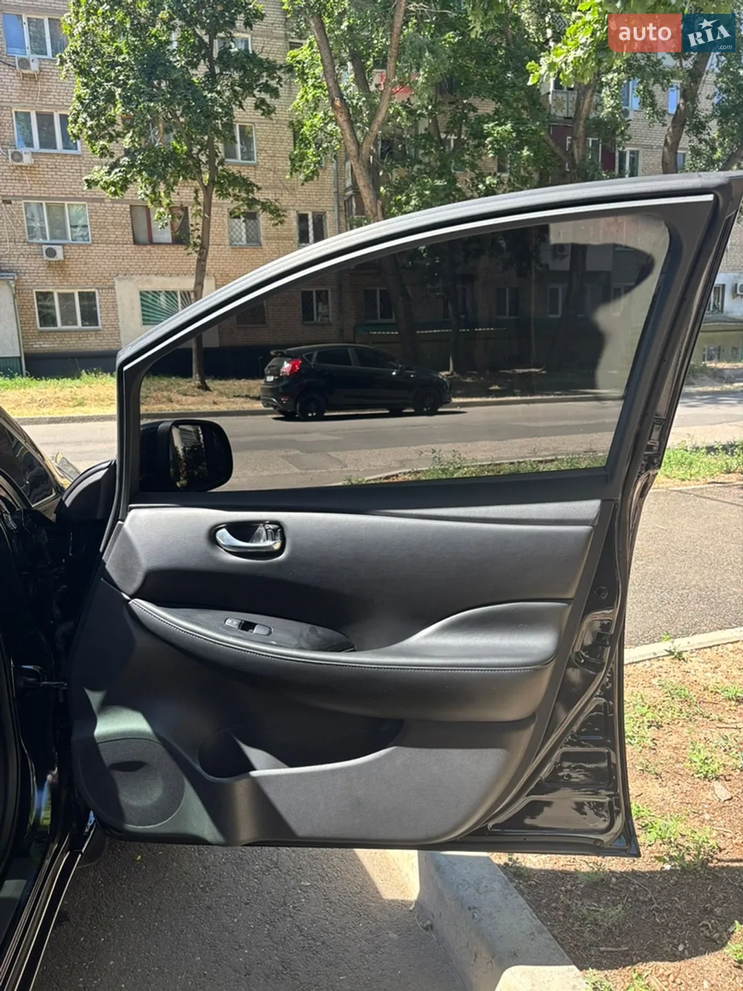 2016 Nissan Leaf - мініатюра 13