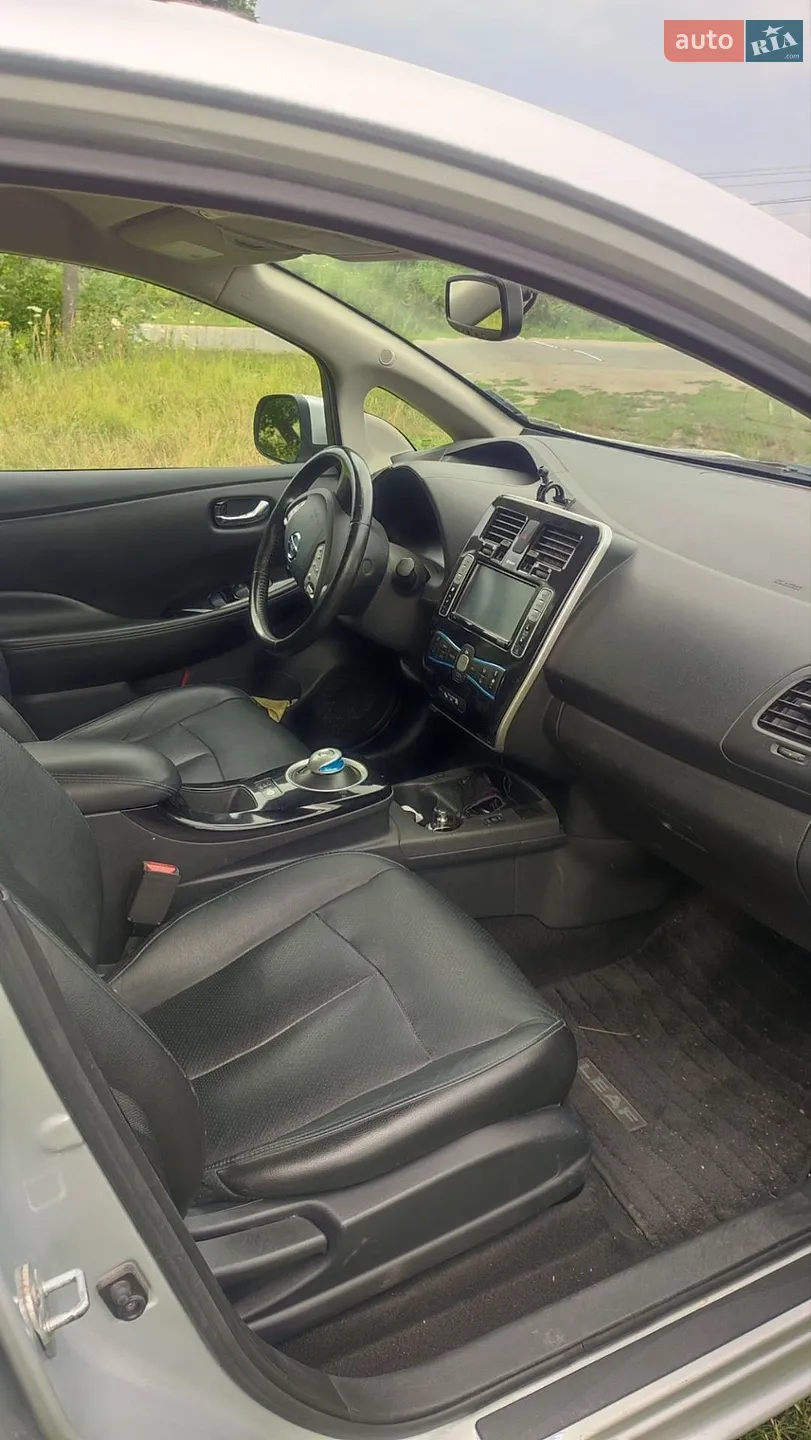 2014 Nissan Leaf - мініатюра 8