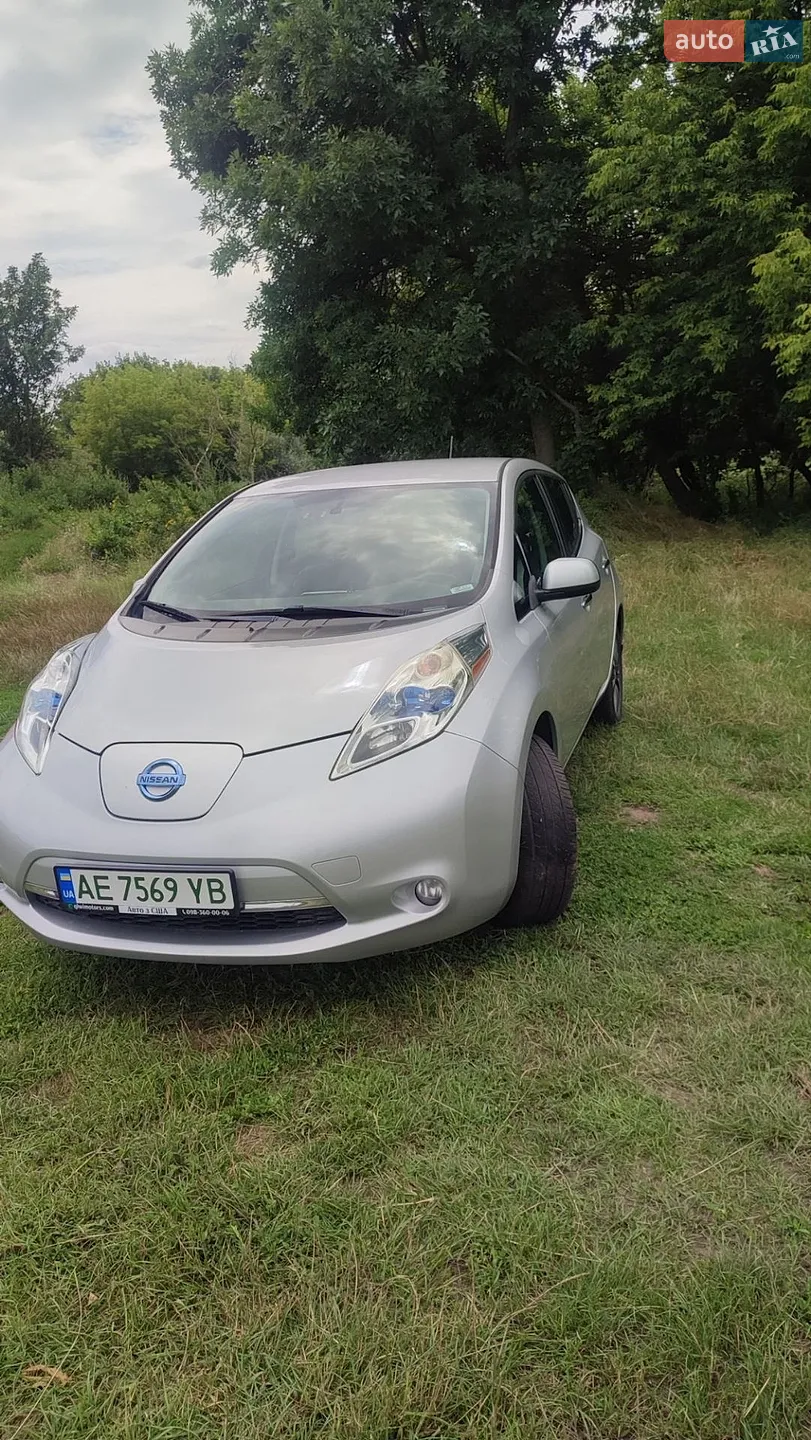 2014 Nissan Leaf - мініатюра 3