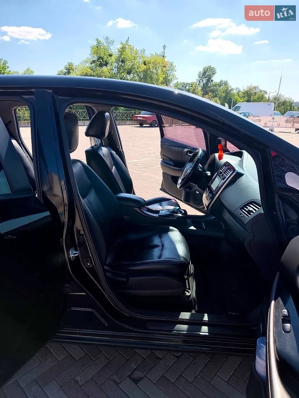 2013 Nissan Leaf - мініатюра 18