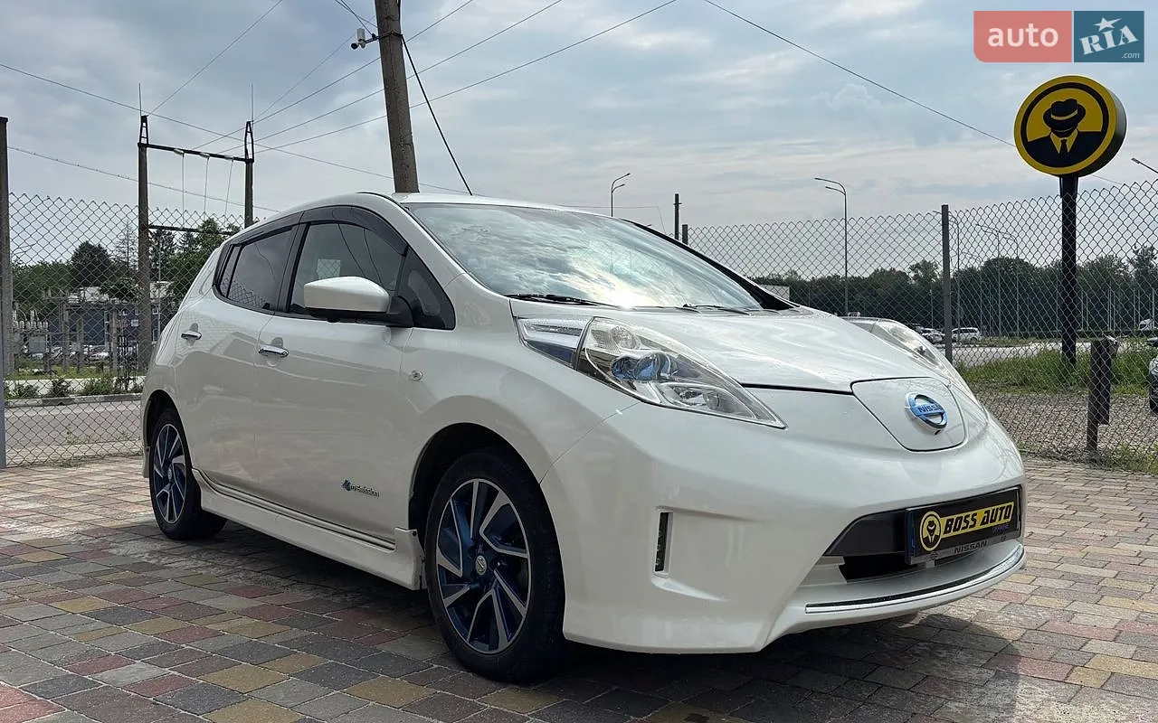 2016 Nissan Leaf - мініатюра 16