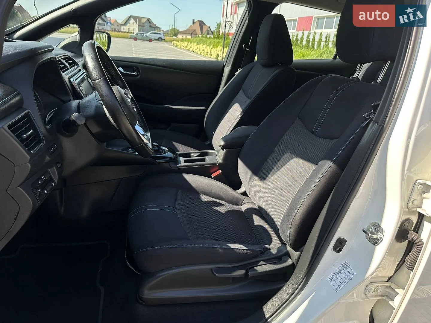 2019 Nissan Leaf - мініатюра 70