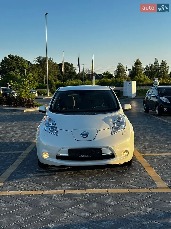2014 Nissan Leaf - мініатюра 13