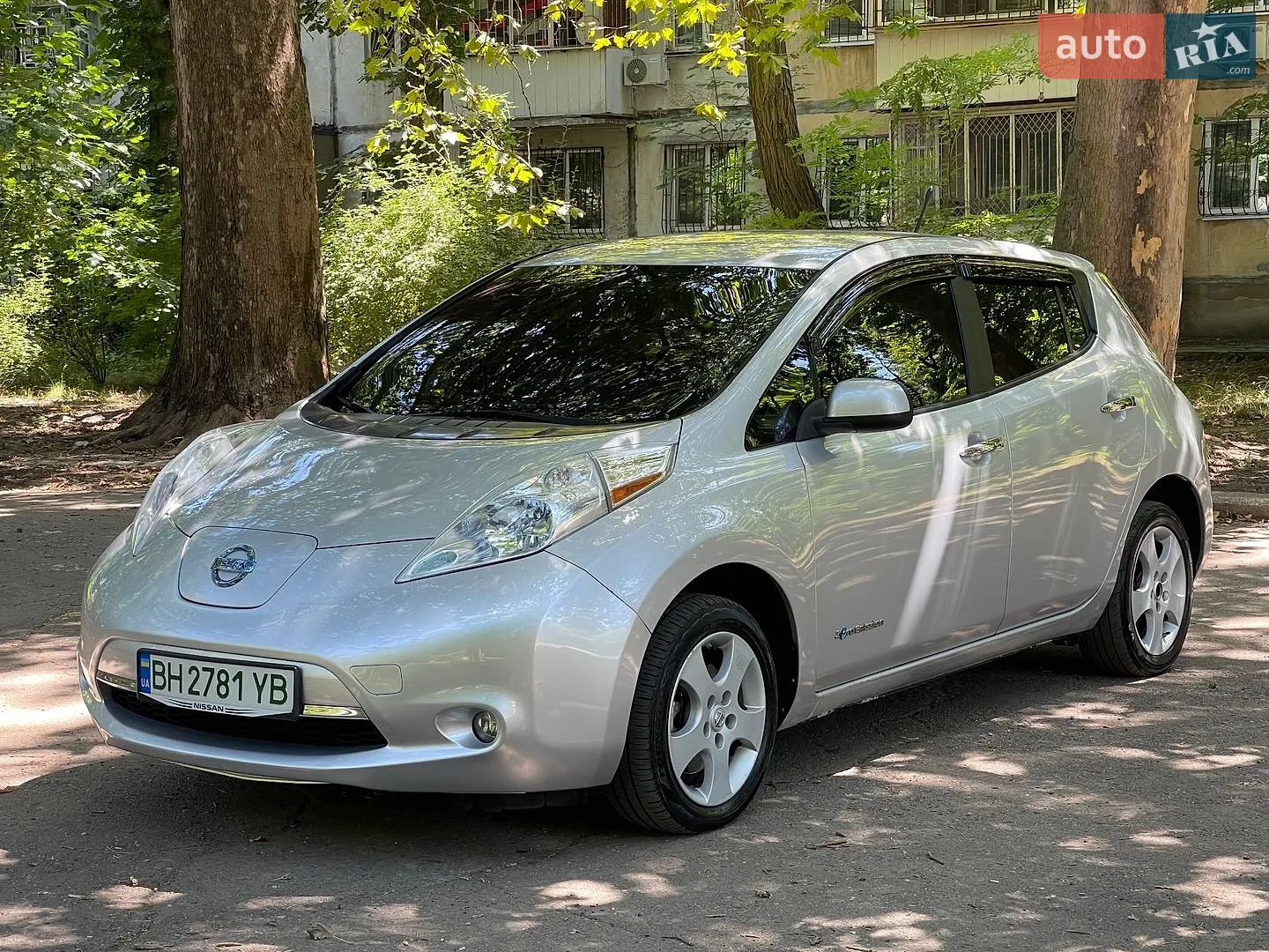 2014 Nissan Leaf - мініатюра 15