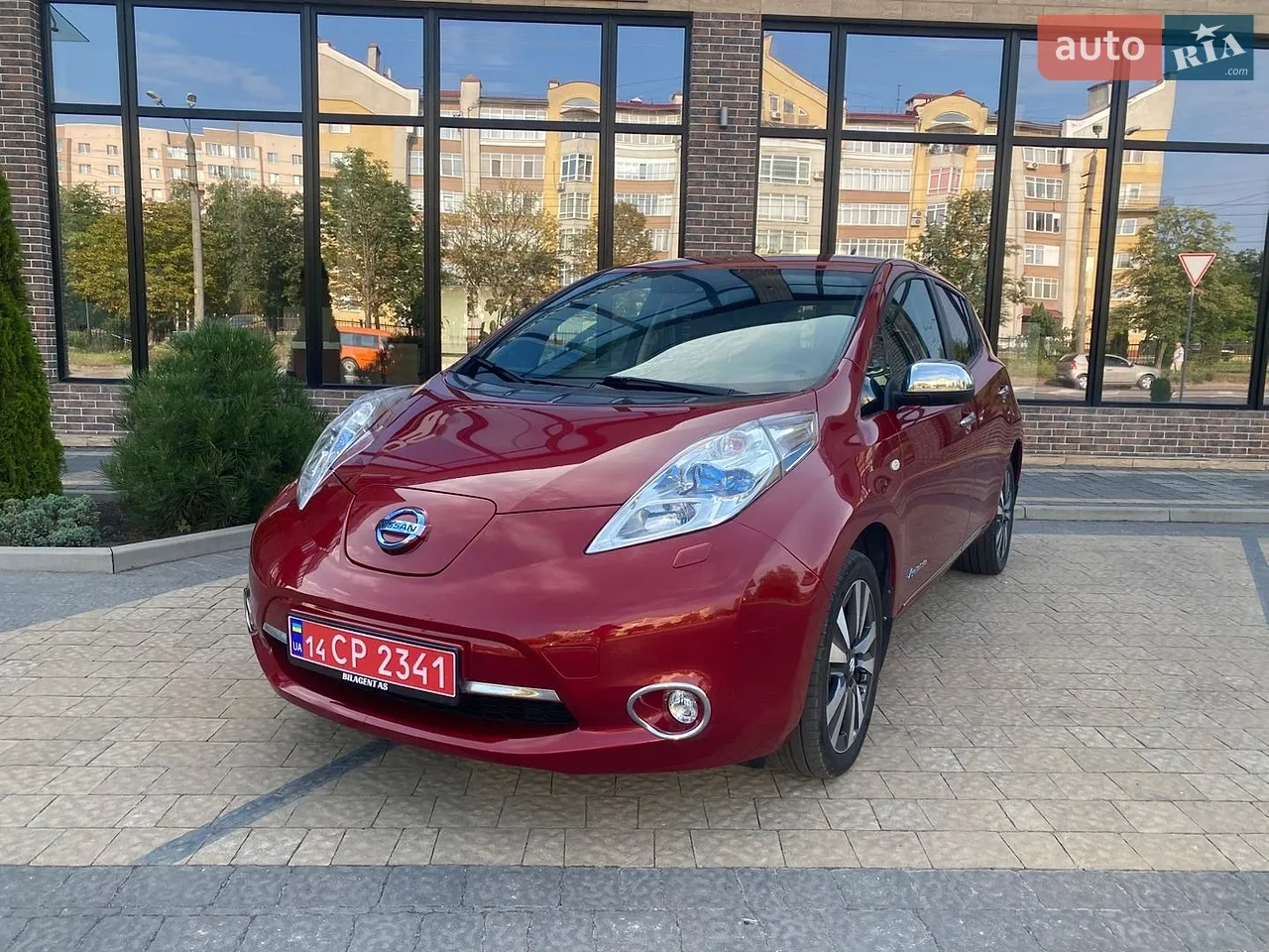 2012 Nissan Leaf - мініатюра 26