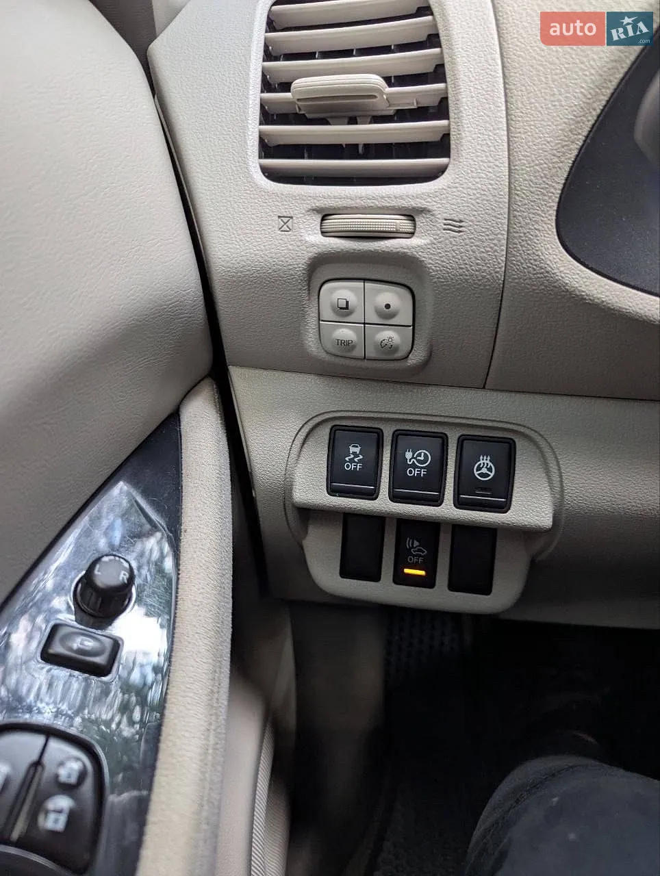 2012 Nissan Leaf - мініатюра 11