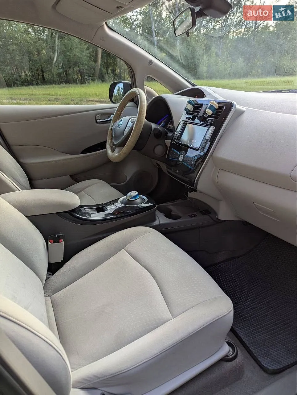 2012 Nissan Leaf - мініатюра 13