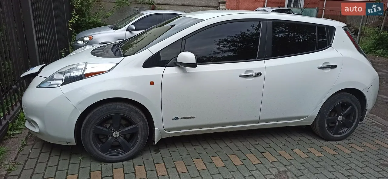 2015 Nissan Leaf - мініатюра 31