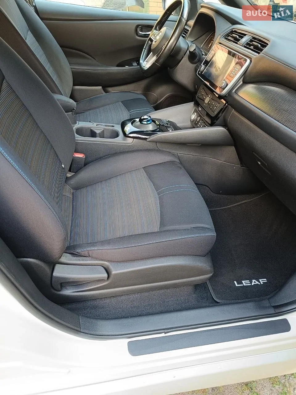2020 Nissan Leaf - мініатюра 13