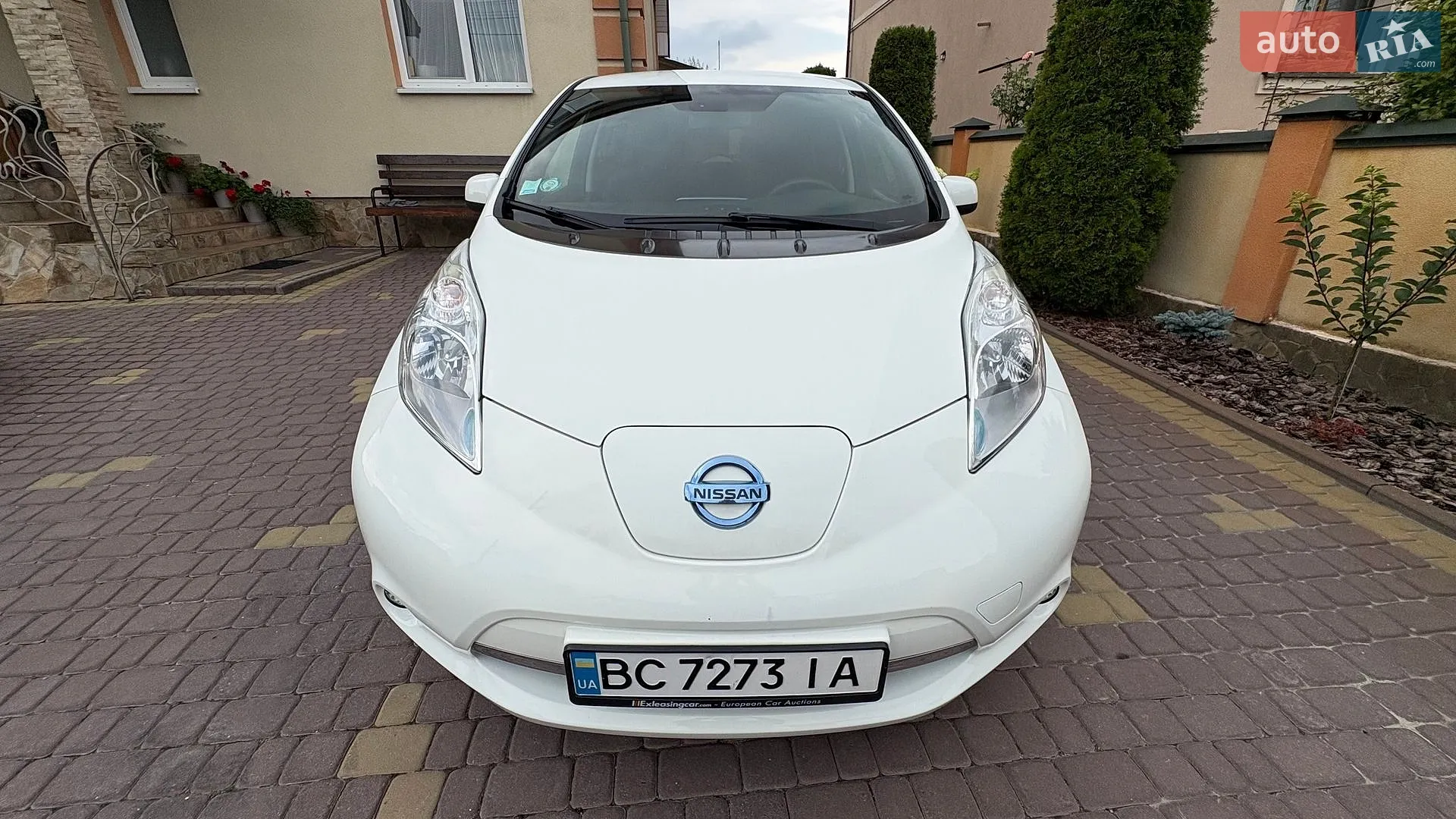2016 Nissan Leaf - мініатюра 2