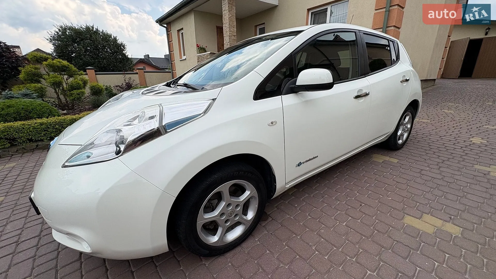 2016 Nissan Leaf - мініатюра 5