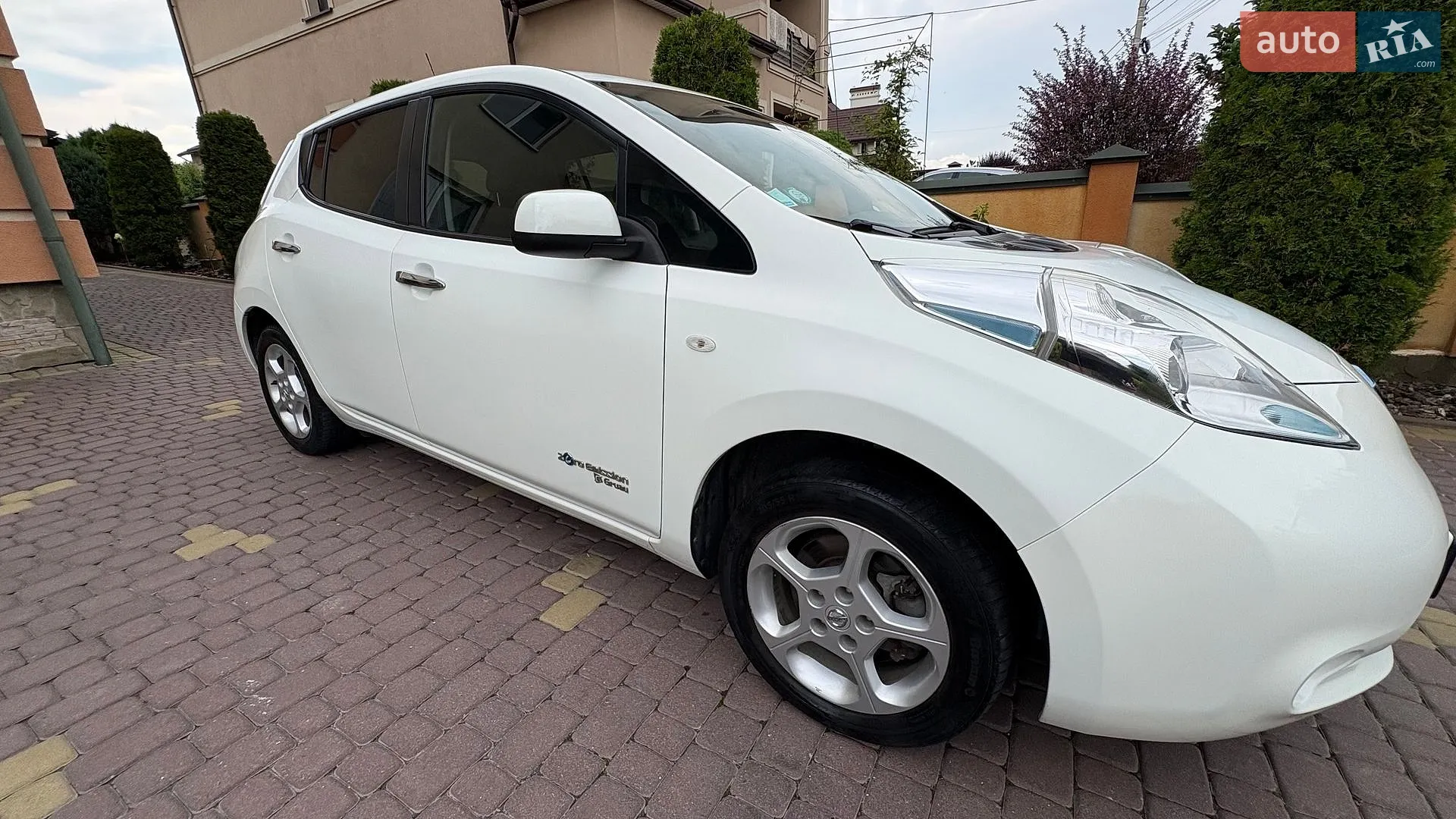 2016 Nissan Leaf - мініатюра 6