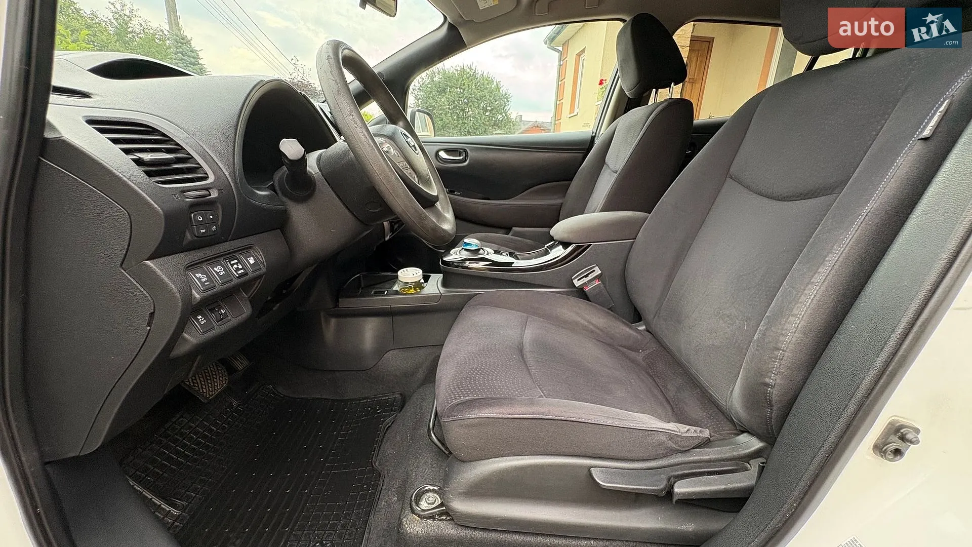 2016 Nissan Leaf - мініатюра 27
