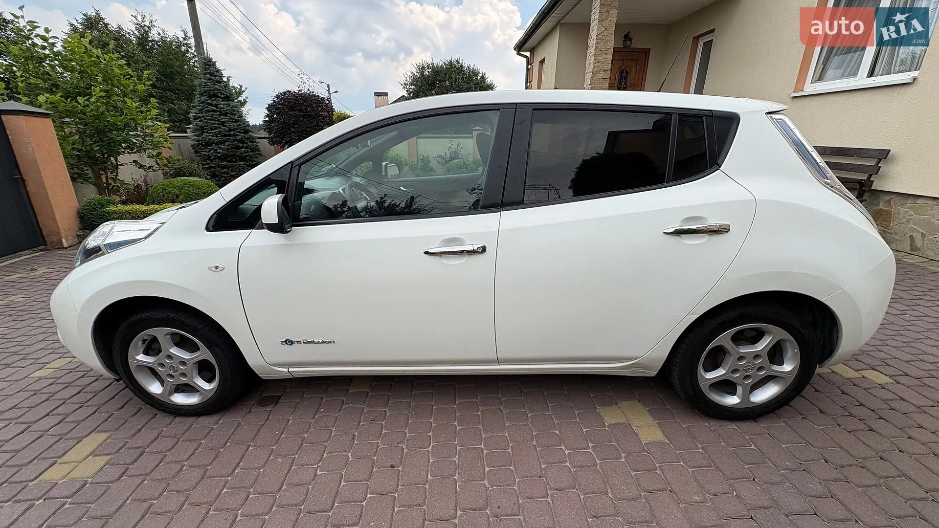 2016 Nissan Leaf - мініатюра 37