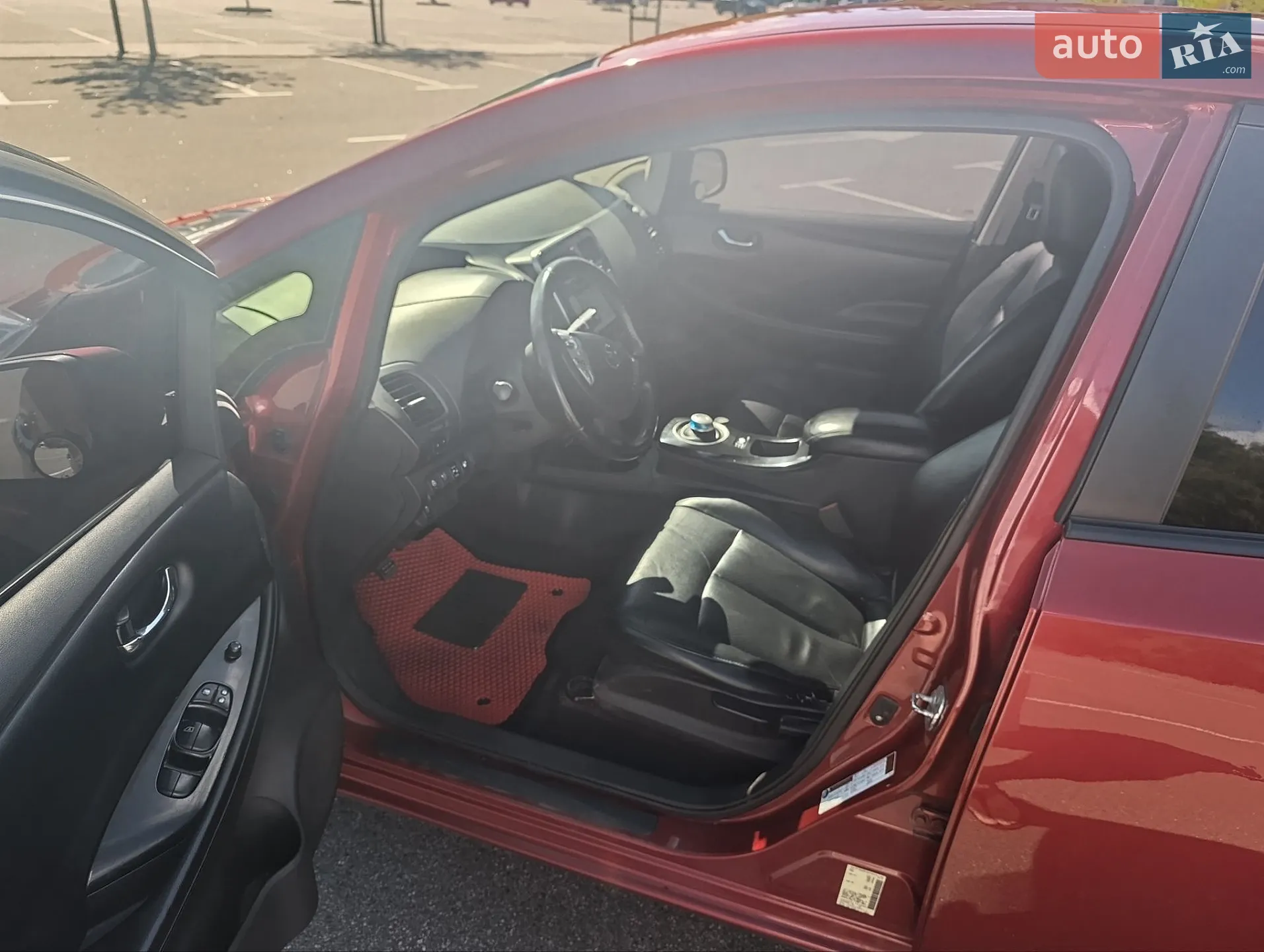 2015 Nissan Leaf - мініатюра 15