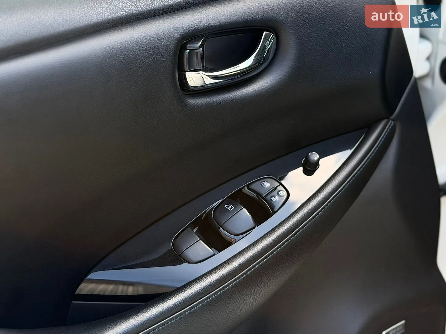 2018 Nissan Leaf - мініатюра 20