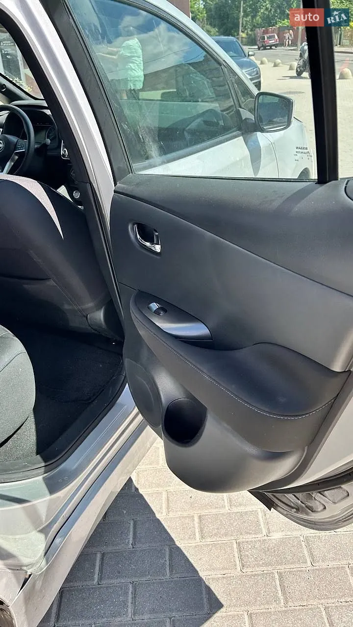 2022 Nissan Leaf - мініатюра 24