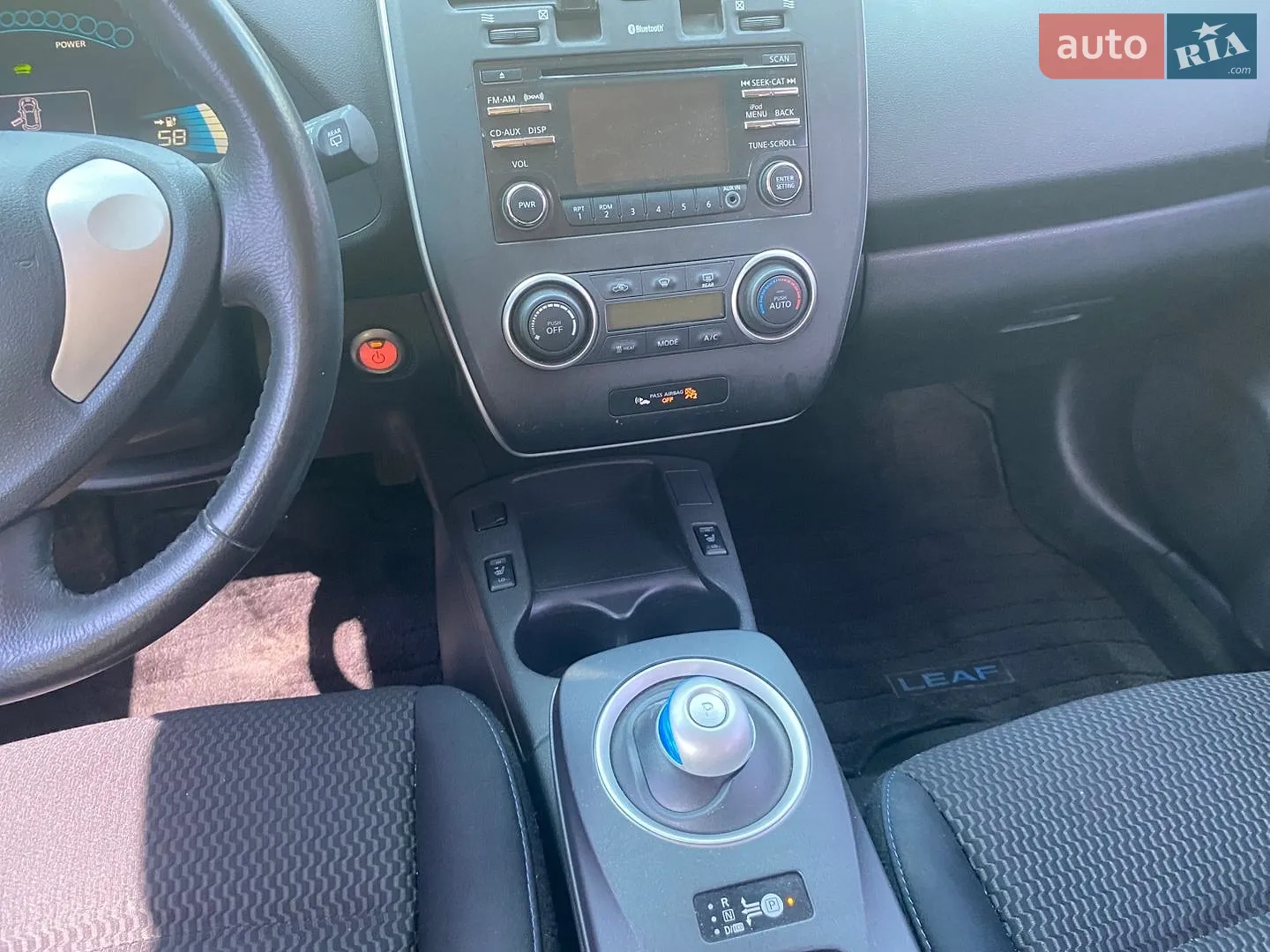 2014 Nissan Leaf - мініатюра 17