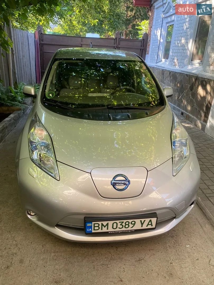 2011 Nissan Leaf - мініатюра 3